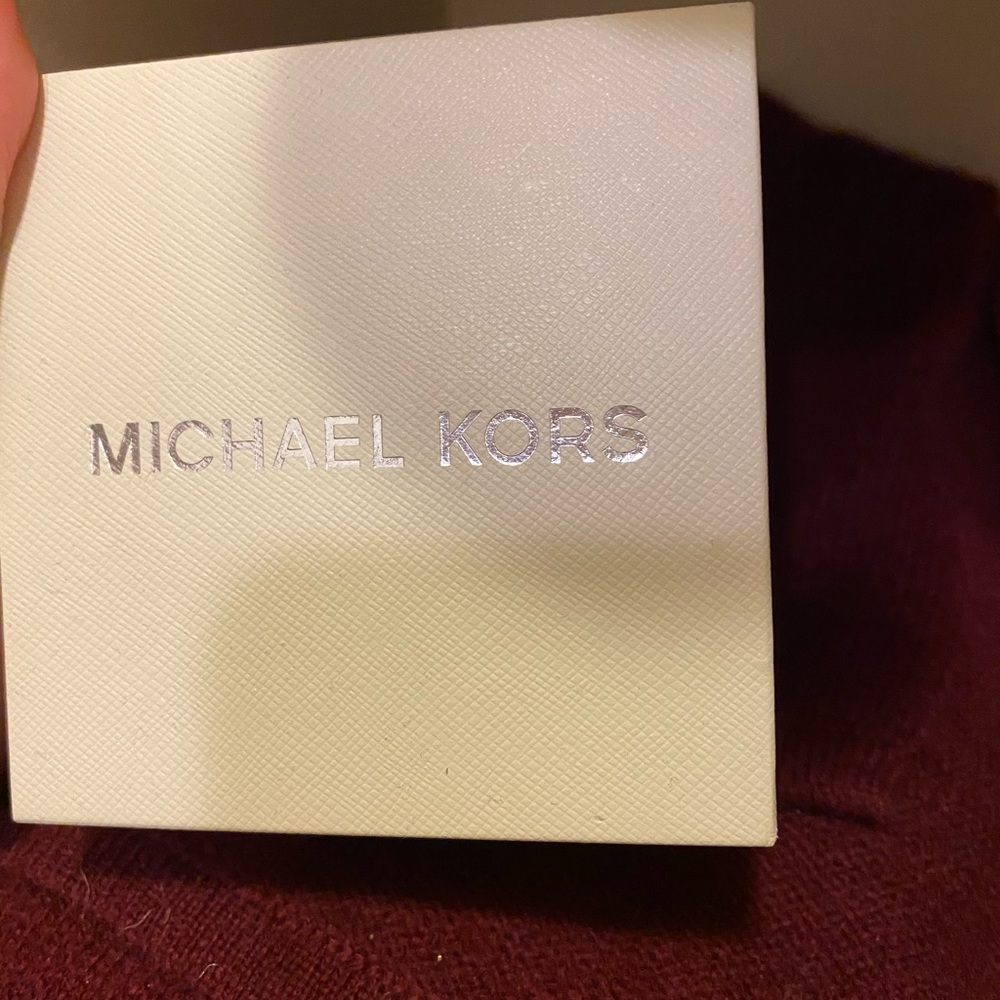 MK watch - Picture 5 of 5